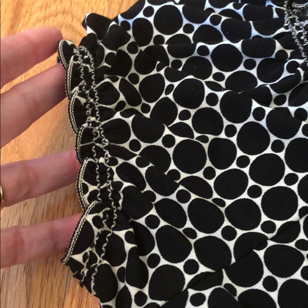 Max Studio Long Top Size Medium - image 7